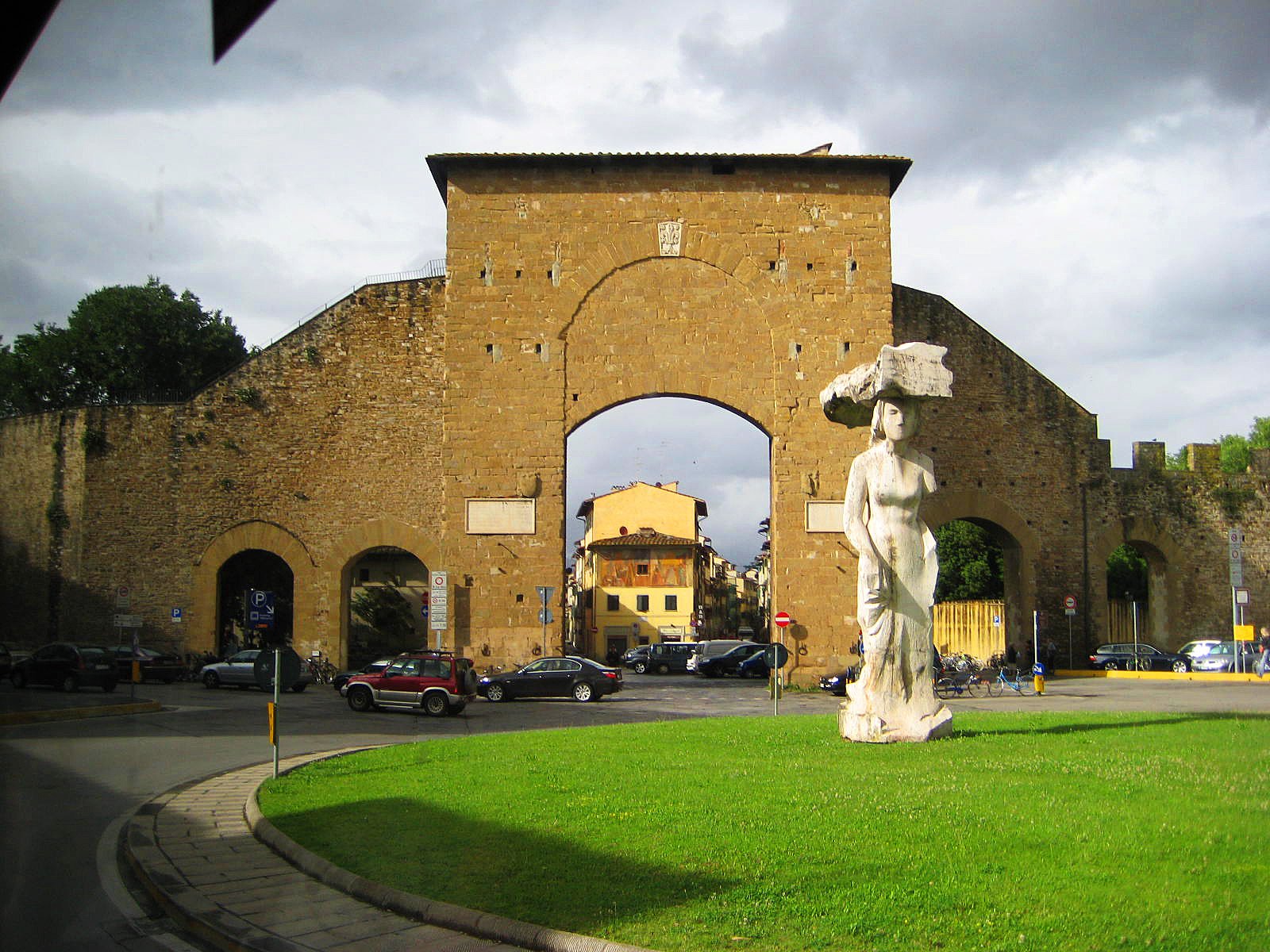 Porta Romana