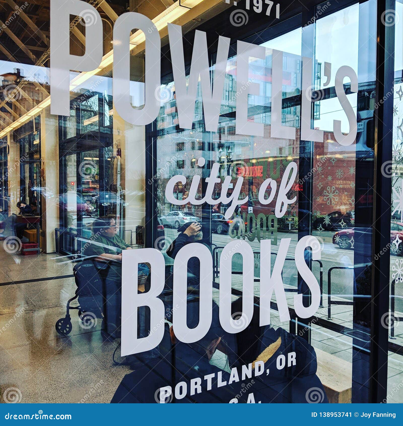 Powell's City of Books