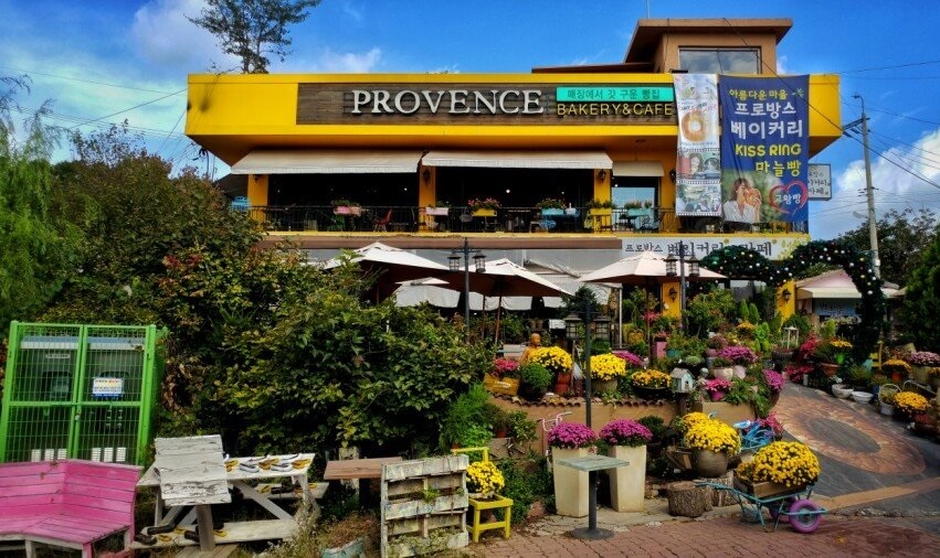 Provence Village