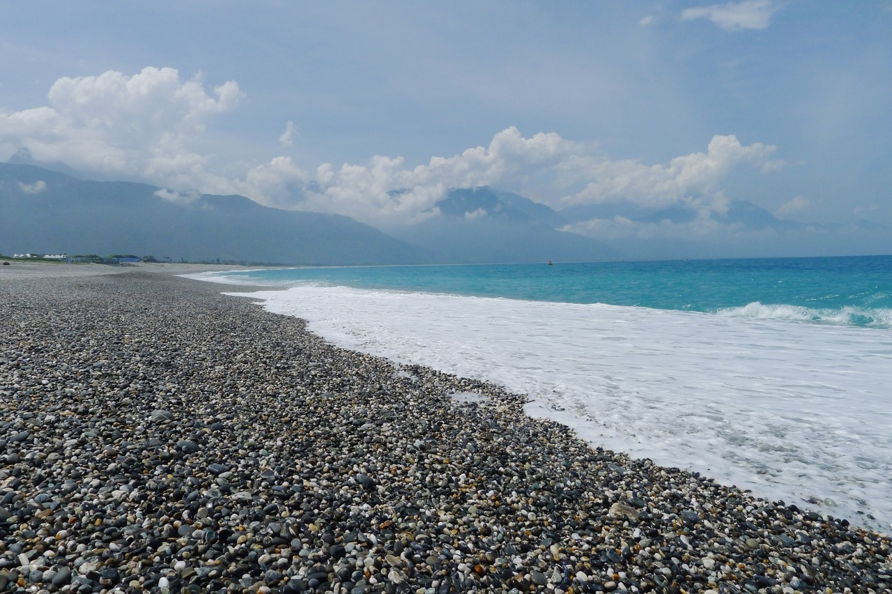 Qixingtan Beach