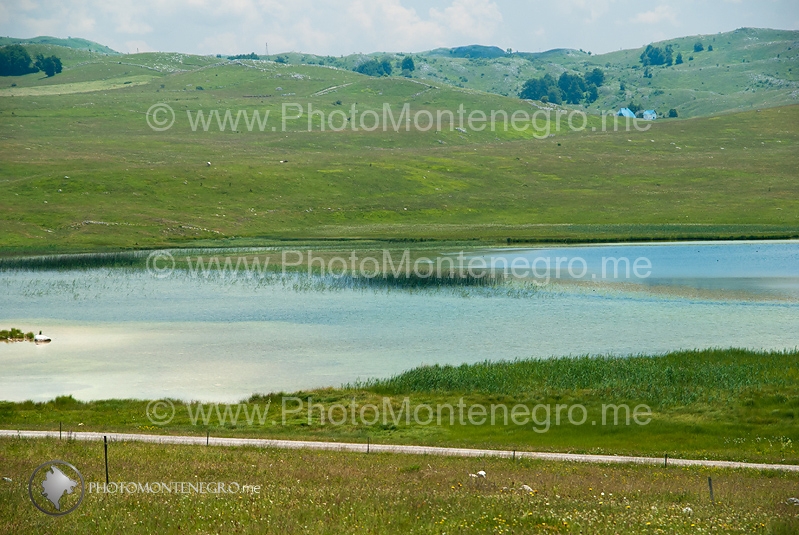 Riblje Lake (Riblje Jezero)