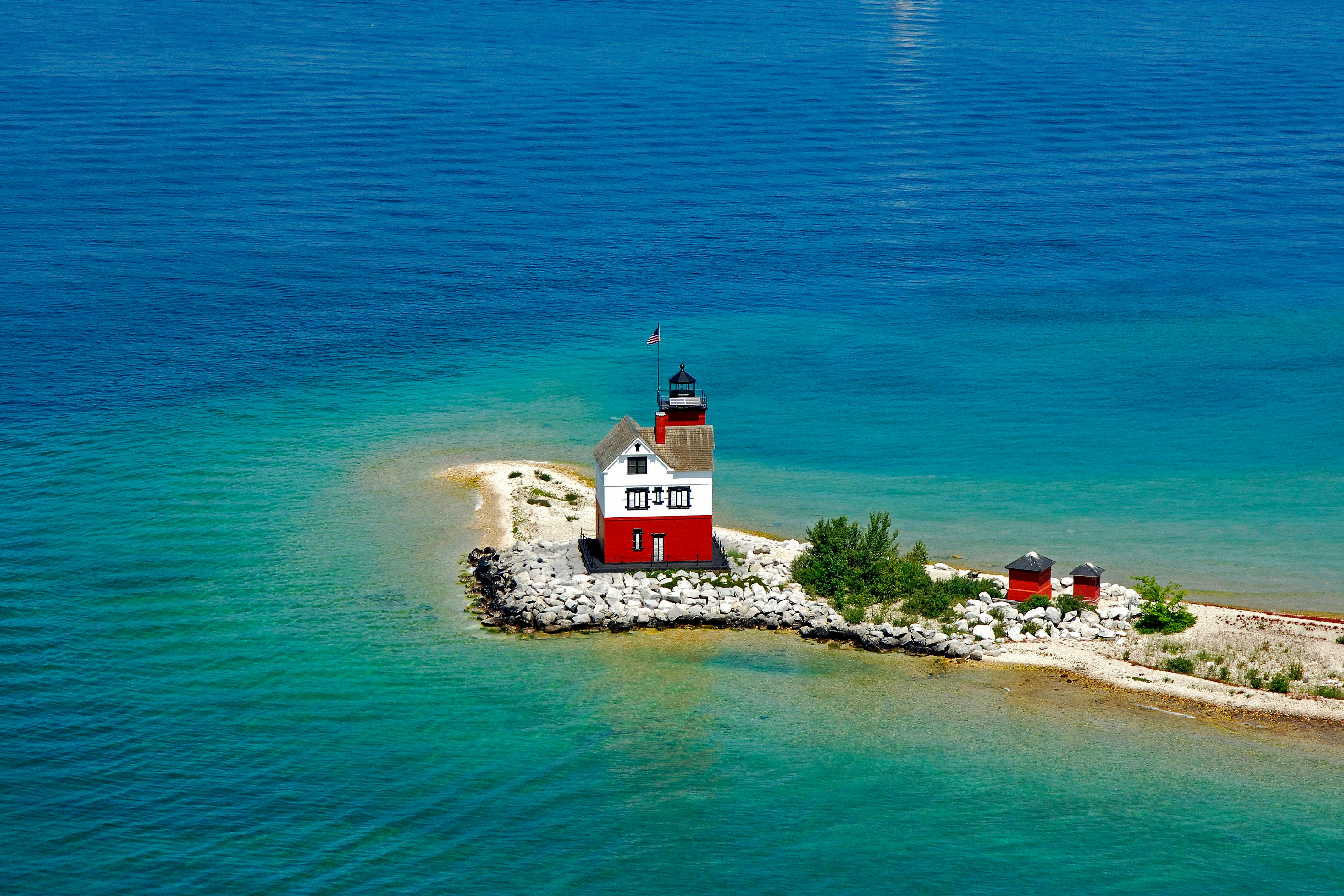 Round Island Lighthouse