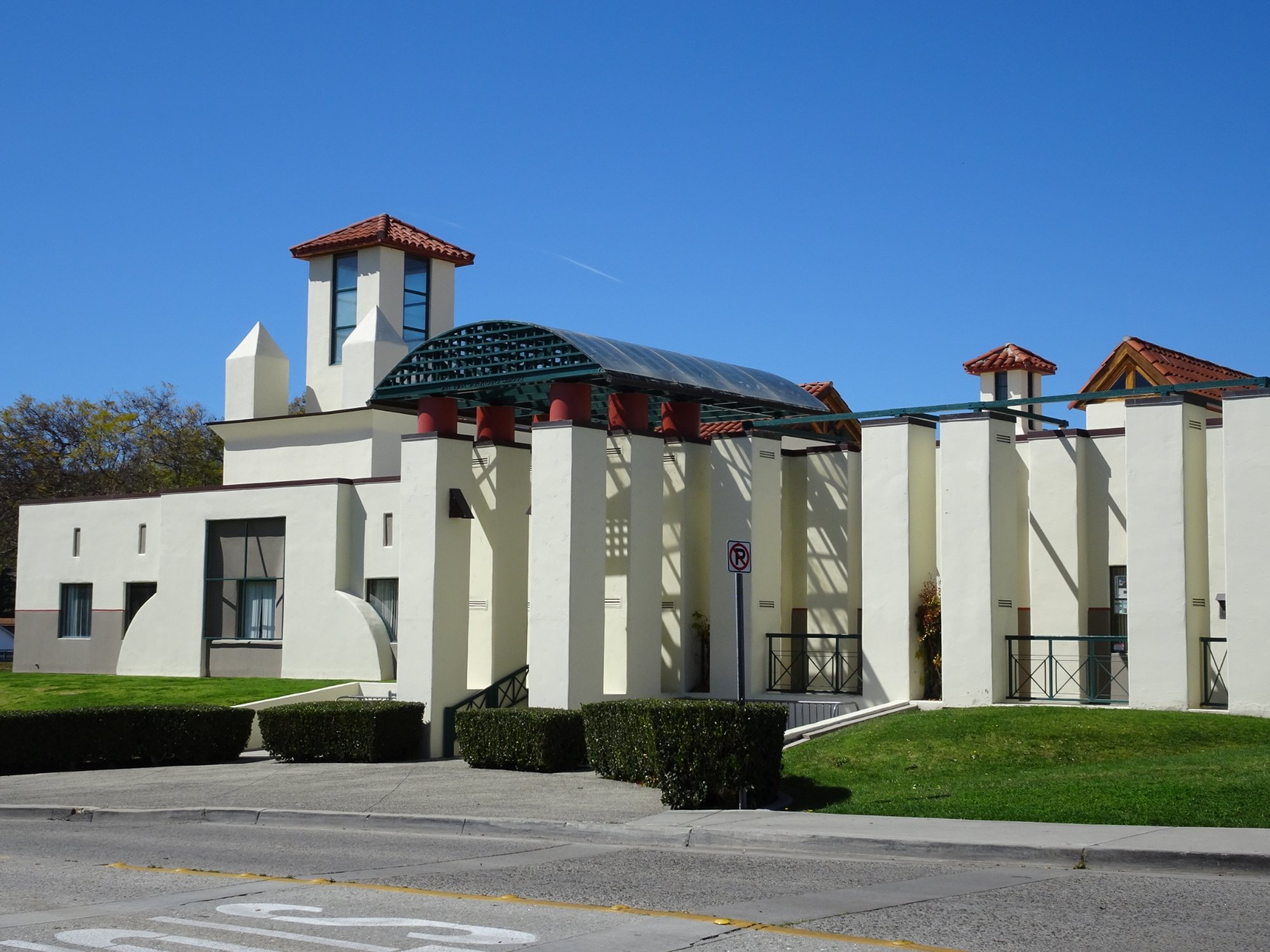 San Juan Capistrano Library