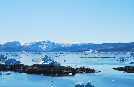 Sermitsiaq Mountain