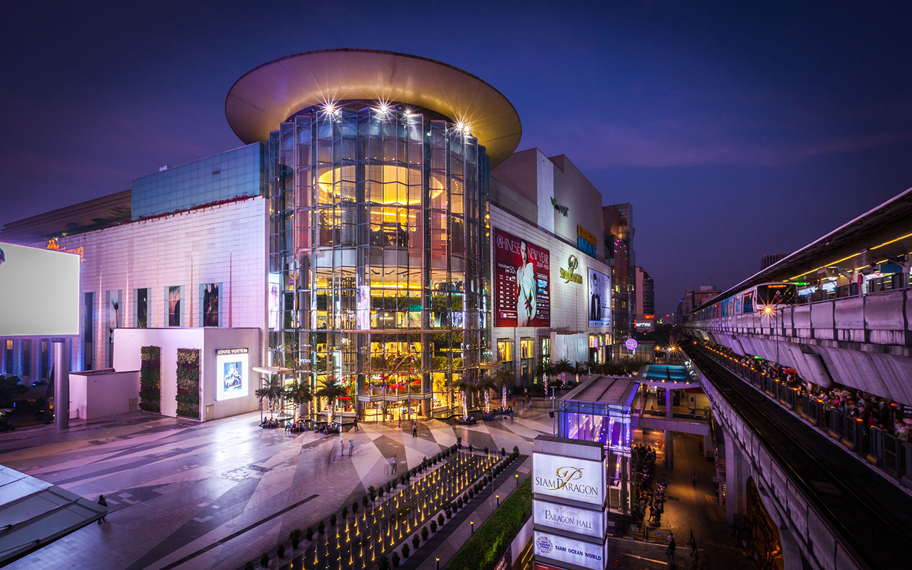 Shopping at Siam Paragon