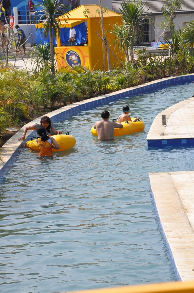 Taman Segara Madu Water Park