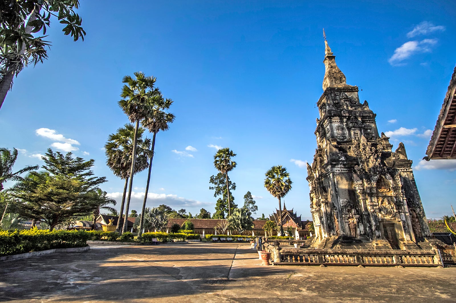 That Ing Hang Stupa