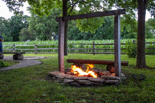 The Hawg Pit BBQ Barn