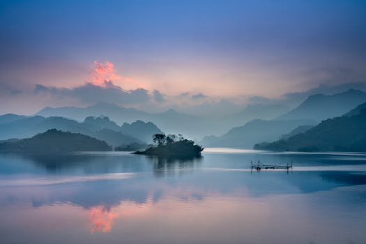 Tuyen Lam Lake