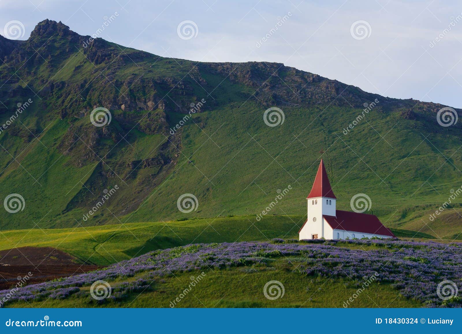 Vík Church