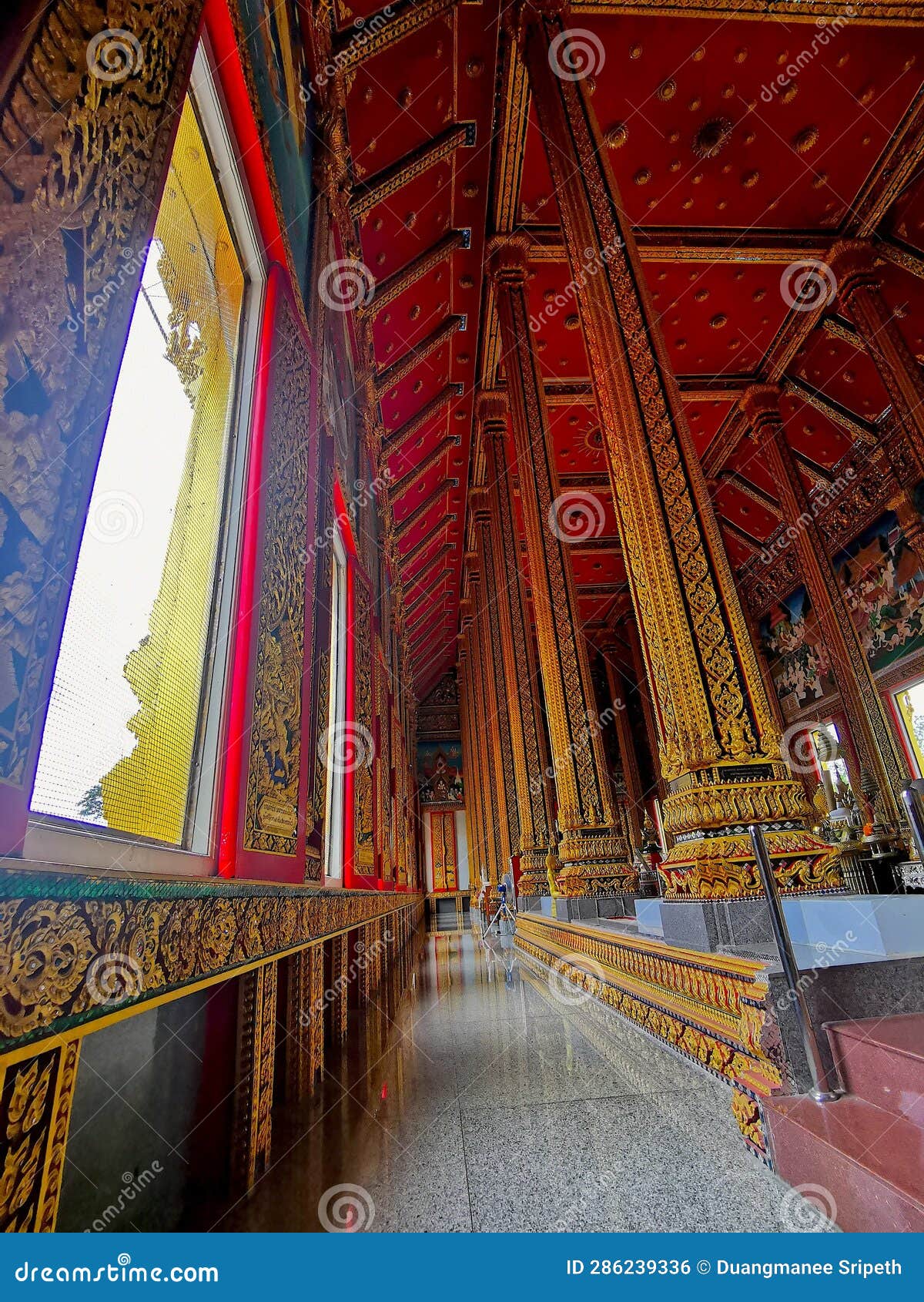 Wat Phra Si Arn